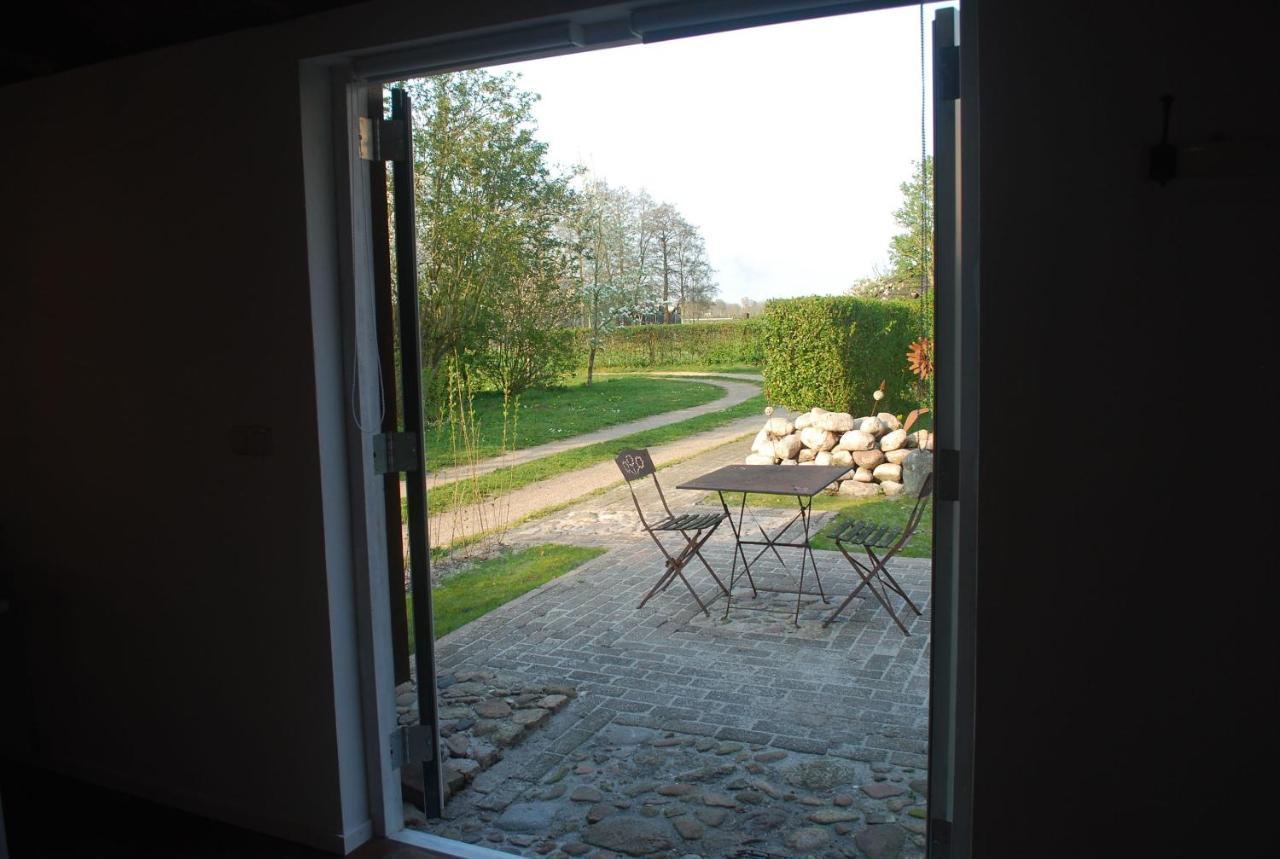 WW15 - Het Geitenhuisje Ruinerwold Buitenkant foto